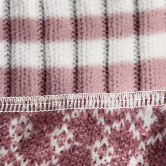 Niyama Sol Size Small Sock Style Pink & White Snow Bunny Gradient Leggings Yoga - Picture 11 of 11